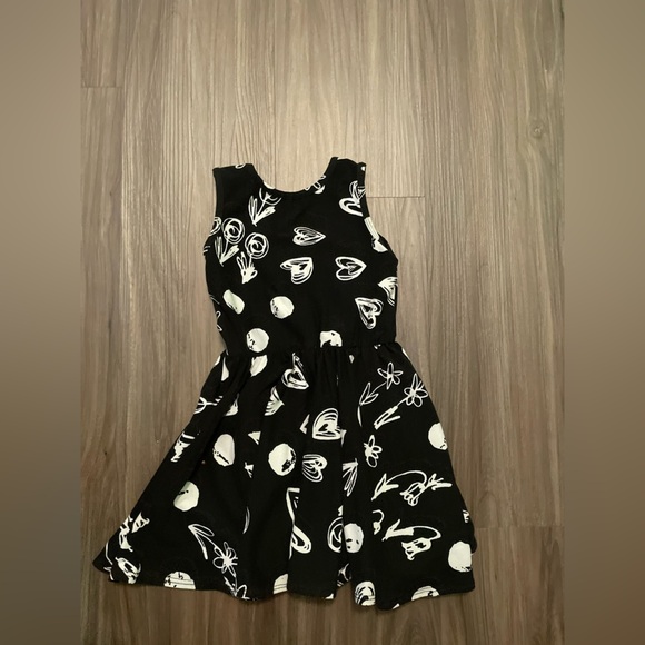 Dot Dot Smile Black and White Doodles Toddler Girls Dress size 2T - Picture 2 of 4